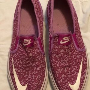Used Nike shoes